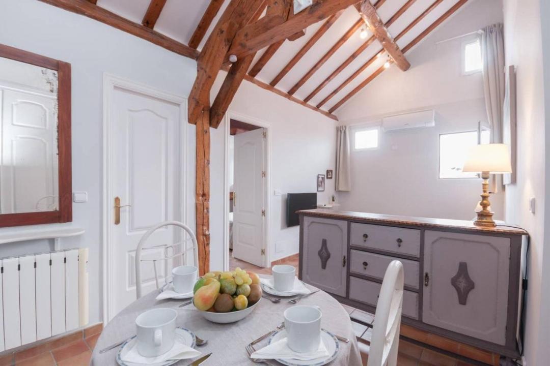 Cozy One-Bedroom Penthhouse La Latina Madrid Luaran gambar